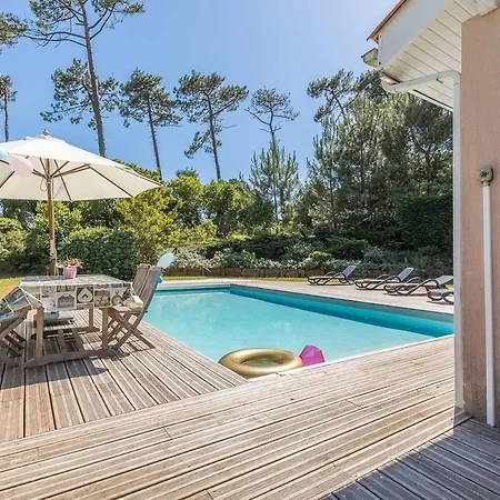 Villa Avec Piscine - 10 Pers. - Fr-1-878-61 *
